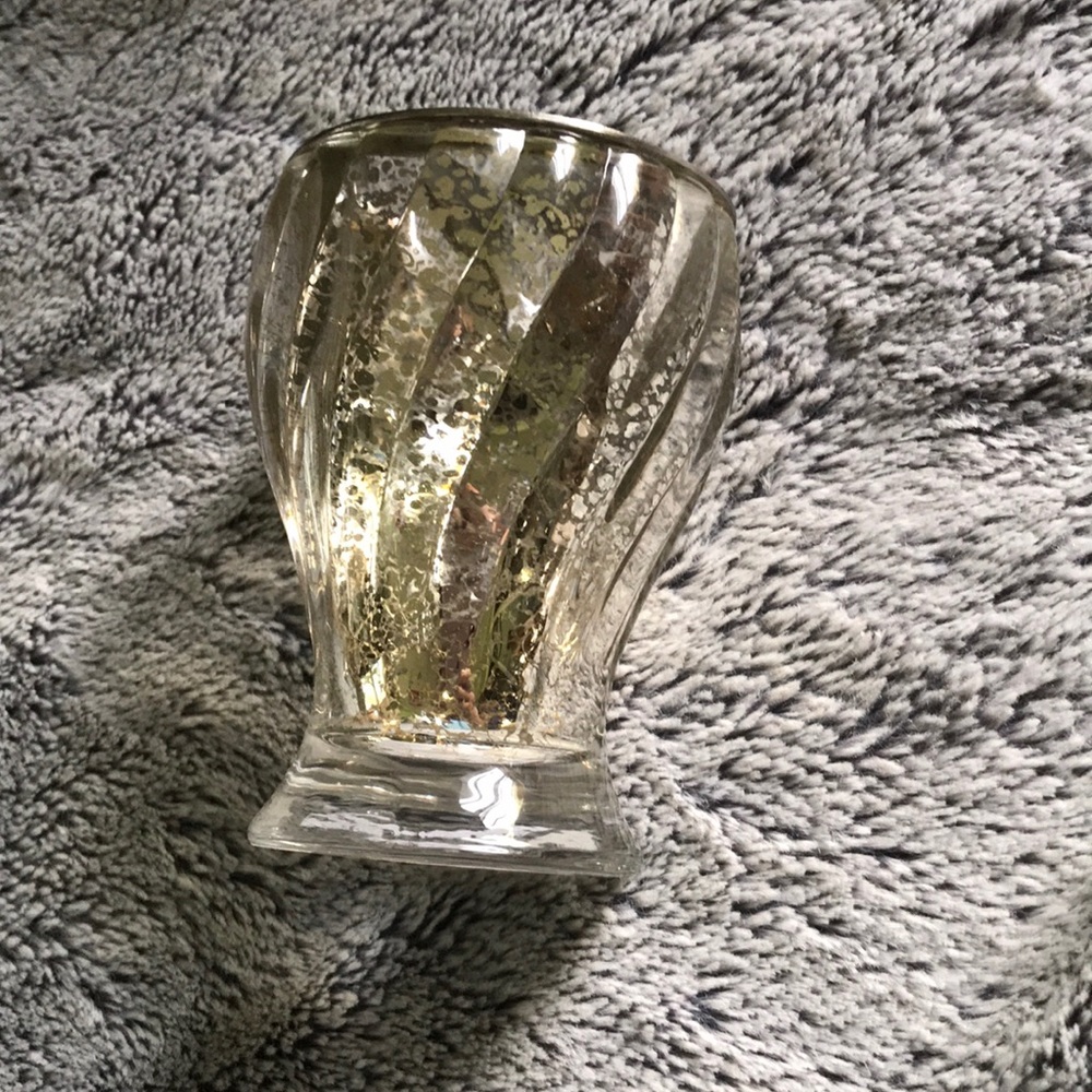 Jessica Simpson bathroom set - Picture 7 of 12